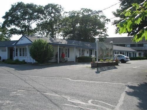 The Hyannis Star Motor Inn Exterior photo